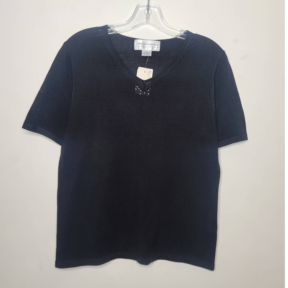 NWT Saks Fifth Avenue 100% silk black short sleeve sweater - small